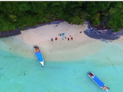 Pulau Mangkir Ketek, Surga Kecil Di Tengah Laut