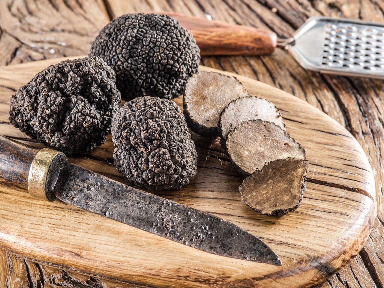 Cara Menyajikan Truffle Agar Cita Rasanya Maksimal