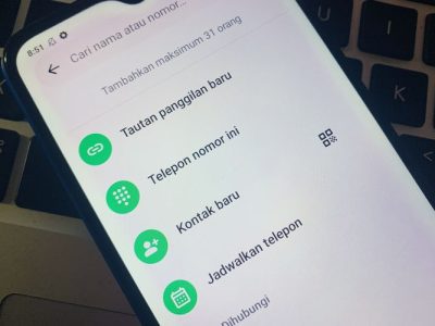 Telepon WhatsApp