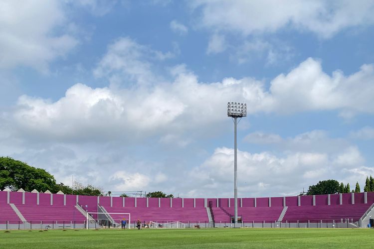 Stadion Brawijaya Tidak Memenuhi Syarat