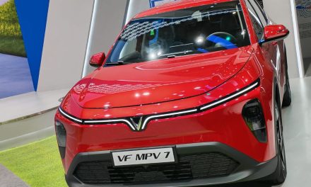 Tanpa Cluster Meter, VinFast VF MPV 7 Tetap Canggih?