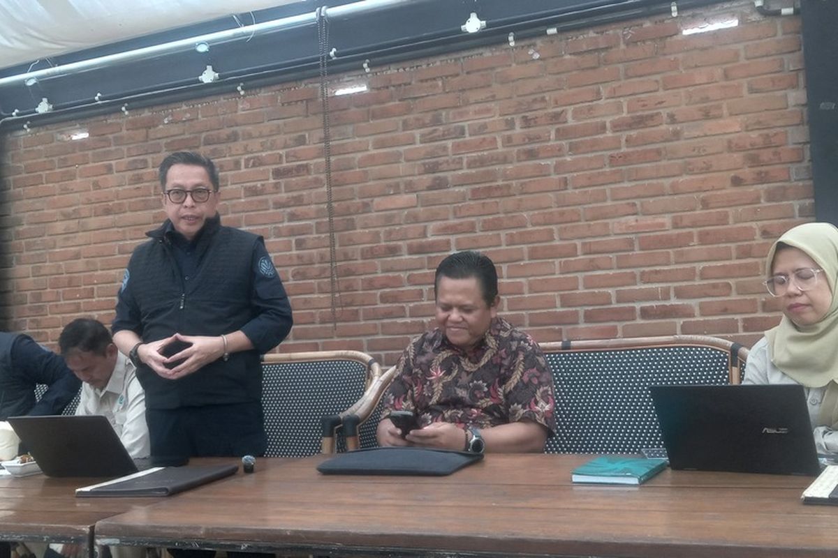 KLH Turun Tangan: Siapa Sih Yang Bikin Cisarua Longsor?