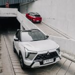 Cara Aman Nyetir Mobil Di Gang Mepet Biar Gak Baret