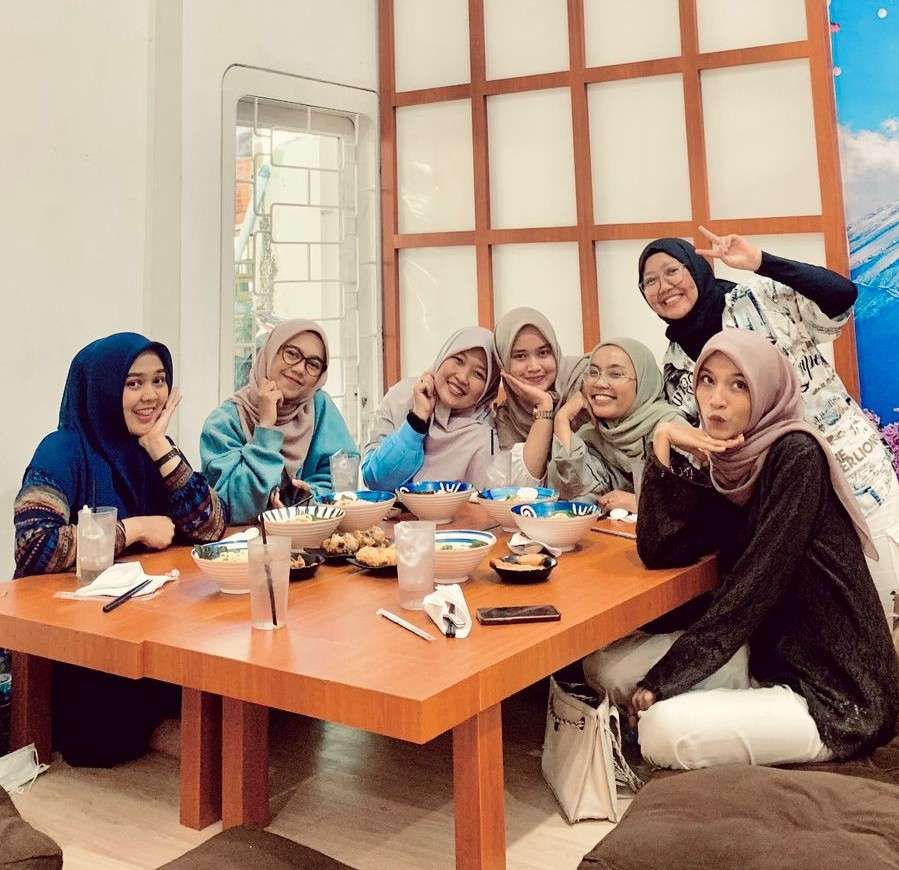 Sisi Positif Ngumpul Lagi Bareng Teman Lama