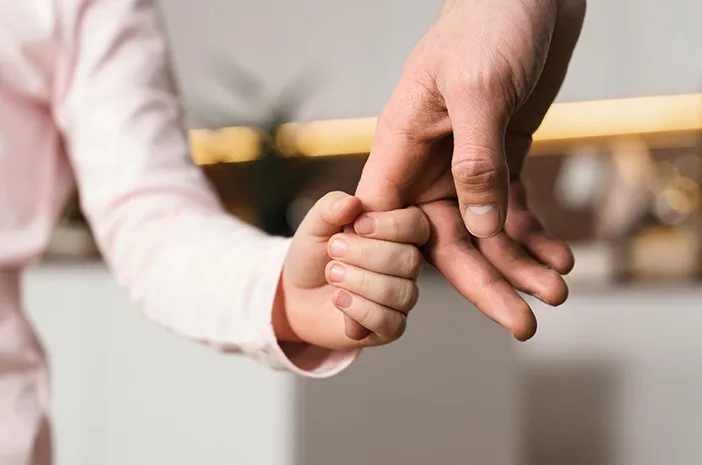 Ayah Ibu Wajib Tahu: 5 Kalimat Cegah Child Grooming