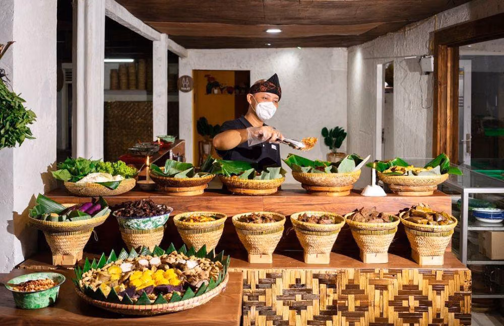Rekomendasi Kuliner Enak Dekat Stasiun MRT