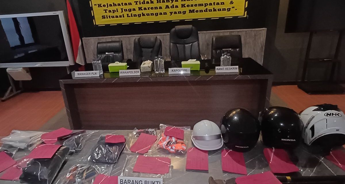 Nyamar Jadi Petugas, Maling Kabel Di Tambora Di Ciduk